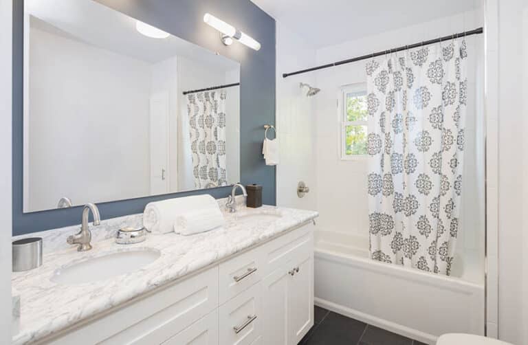 Most Popular Shower Curtain Sizes & Measuring Tips