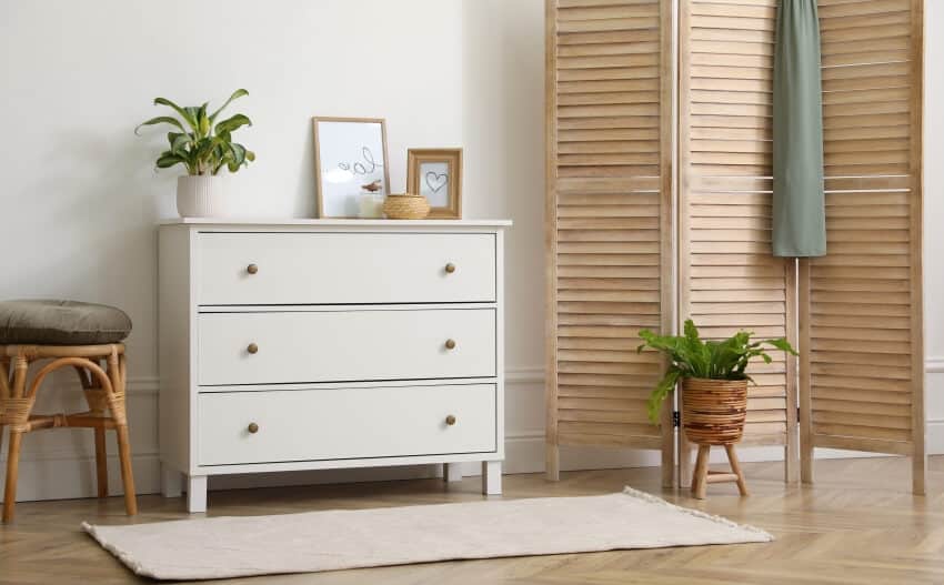 Horizontal standard dresser